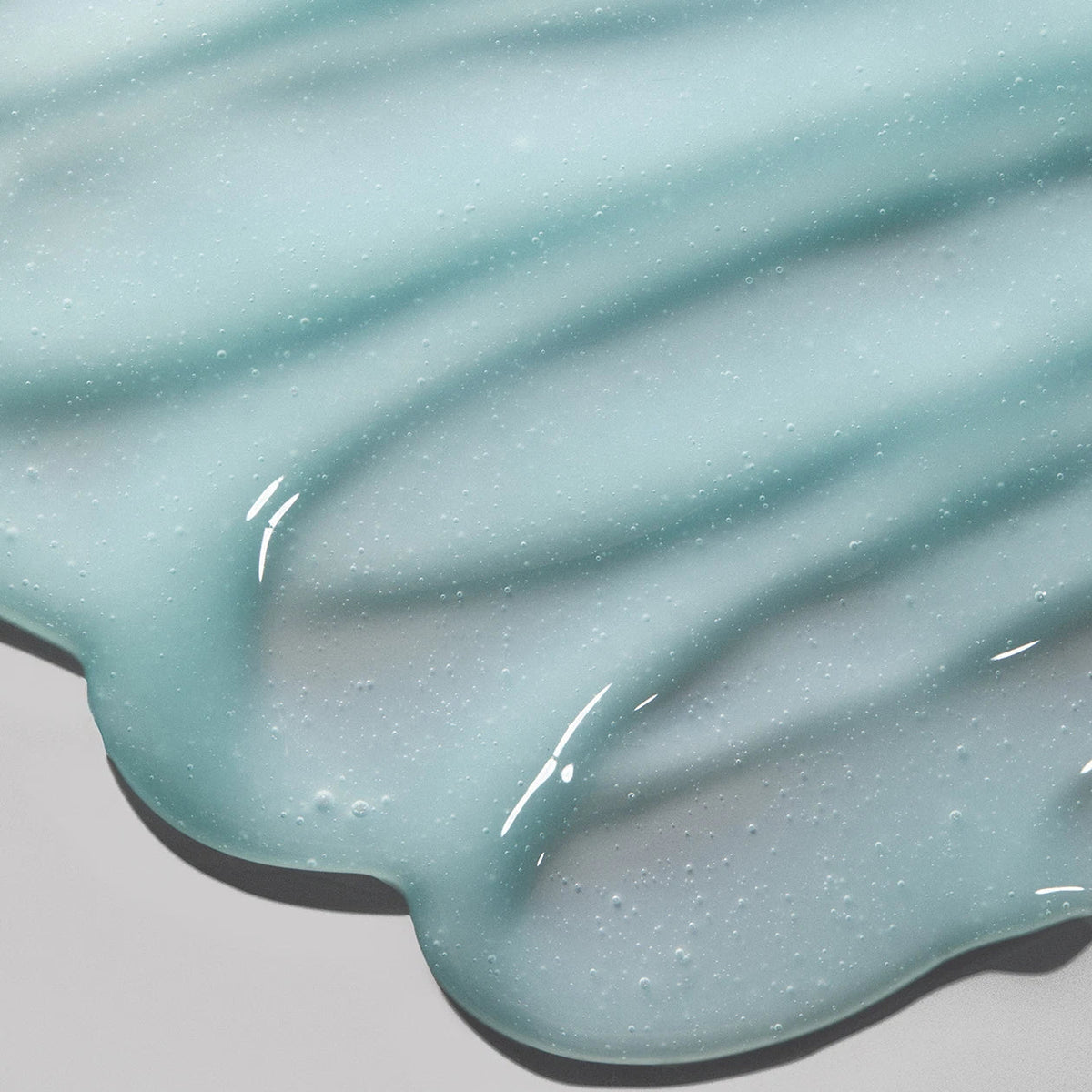 Obagi Elastiderm Neck and Décolleté Concentrate image 4